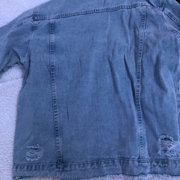 Jean jacket - Picture 7 of 8